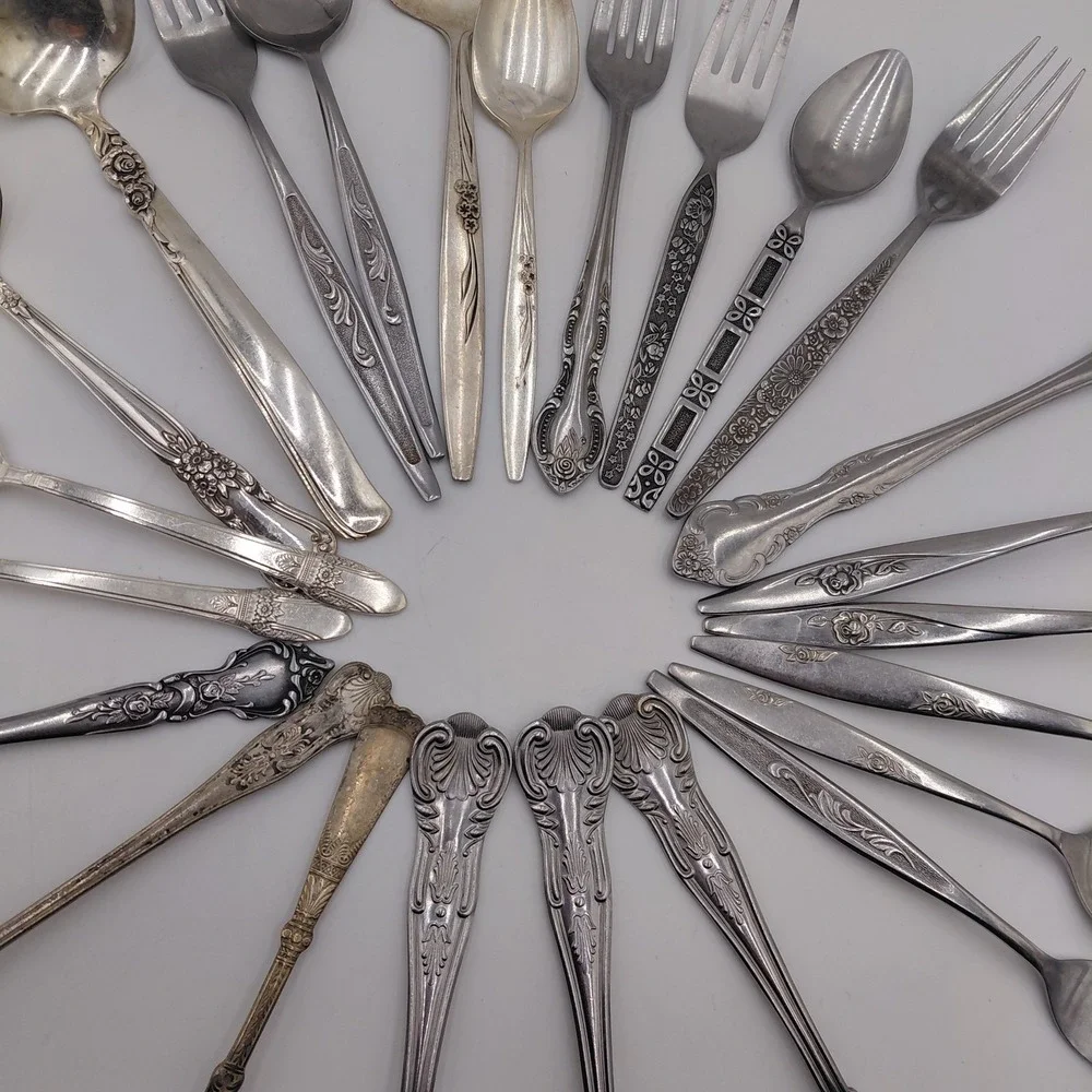 Vtg Flatware Mixed Lot 24 Ornate Fancy Patterns Silverware Jewelry Art Geometric